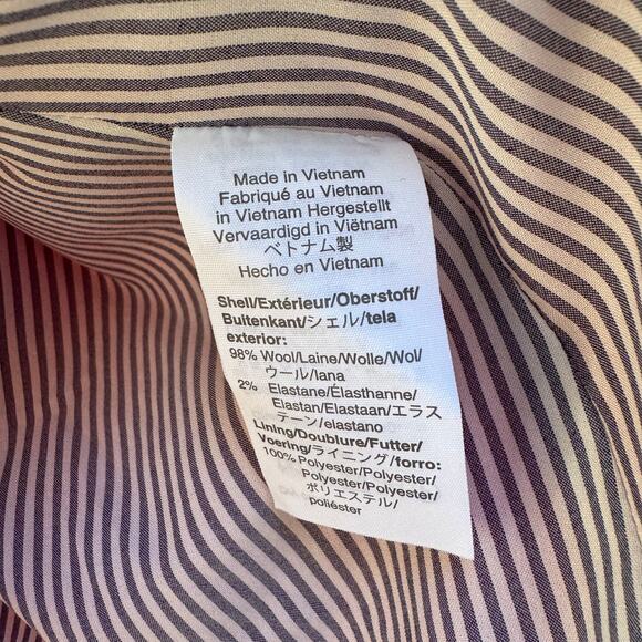 J. Crew Blazer Parke Red 98% Wool Flannel Size 2 Classic Work Academia Office - Picture 8 of 8